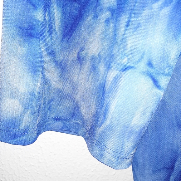 Clothes - Picture 6 of 6